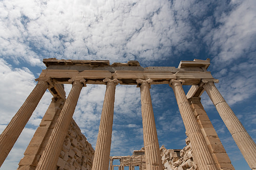 Thankfully, they left some of the best bits standing, such as the acropolis and parthenon and they’re the first place we think you have to hop off your city sightseeing tour. The Best Sightseeing Tour Of Athens In Time Lapse Video The Travelporter