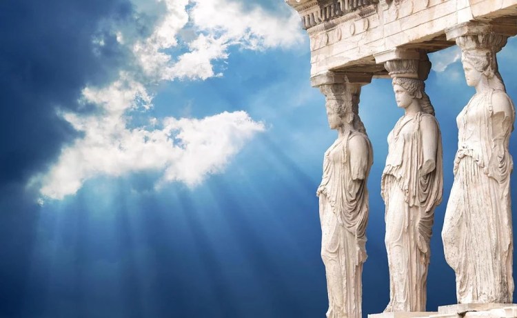 A whirlwind of sites, experiences, tastes and discoveries for our visitors. Pa 11 Athens Mykonos Santorini Crete Sum Tggtgreece