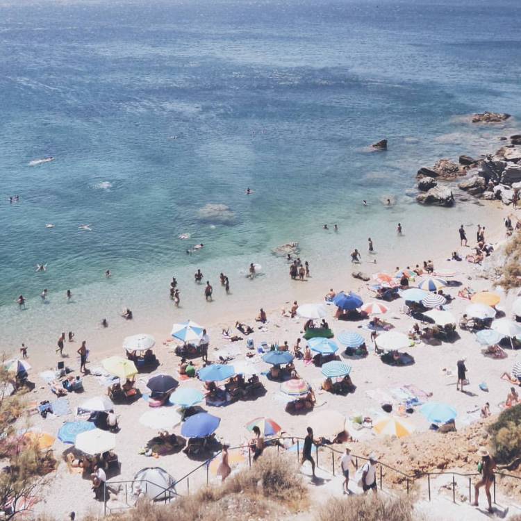 This is a great tour for couples or groups of friends. These Are The Best Beaches In Athens The Travelporter