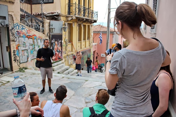 4 fun european walking tours the tour food and fun. A Brilliant Find Athens Free Walking Tour Ang Kaladkarin