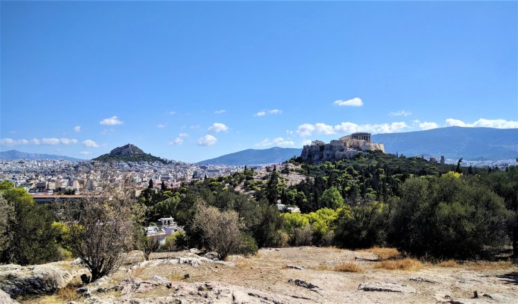 Athens layover tour with a local. How To Spend The Perfect Short Layover In Athens Truevoyagers