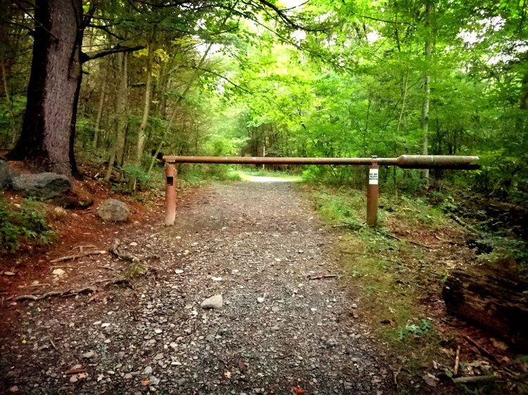 The candlewood suites sayre, pa hotel is located in the greater upper valley of . Hiking Trails In Nj And Pa Hiking The Cliff Trail To The Hackers Falls Trail