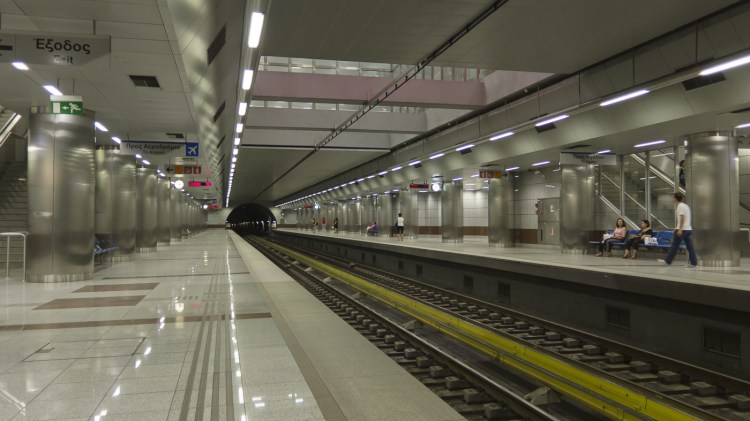 For tourists this is of interest because it can be used for airport transfers on the metro and the buses and also for the 3 … Everything Wrong With Athens Metro Ticket Machines In 5 Minutes By Socrates Charisis Ux Collective